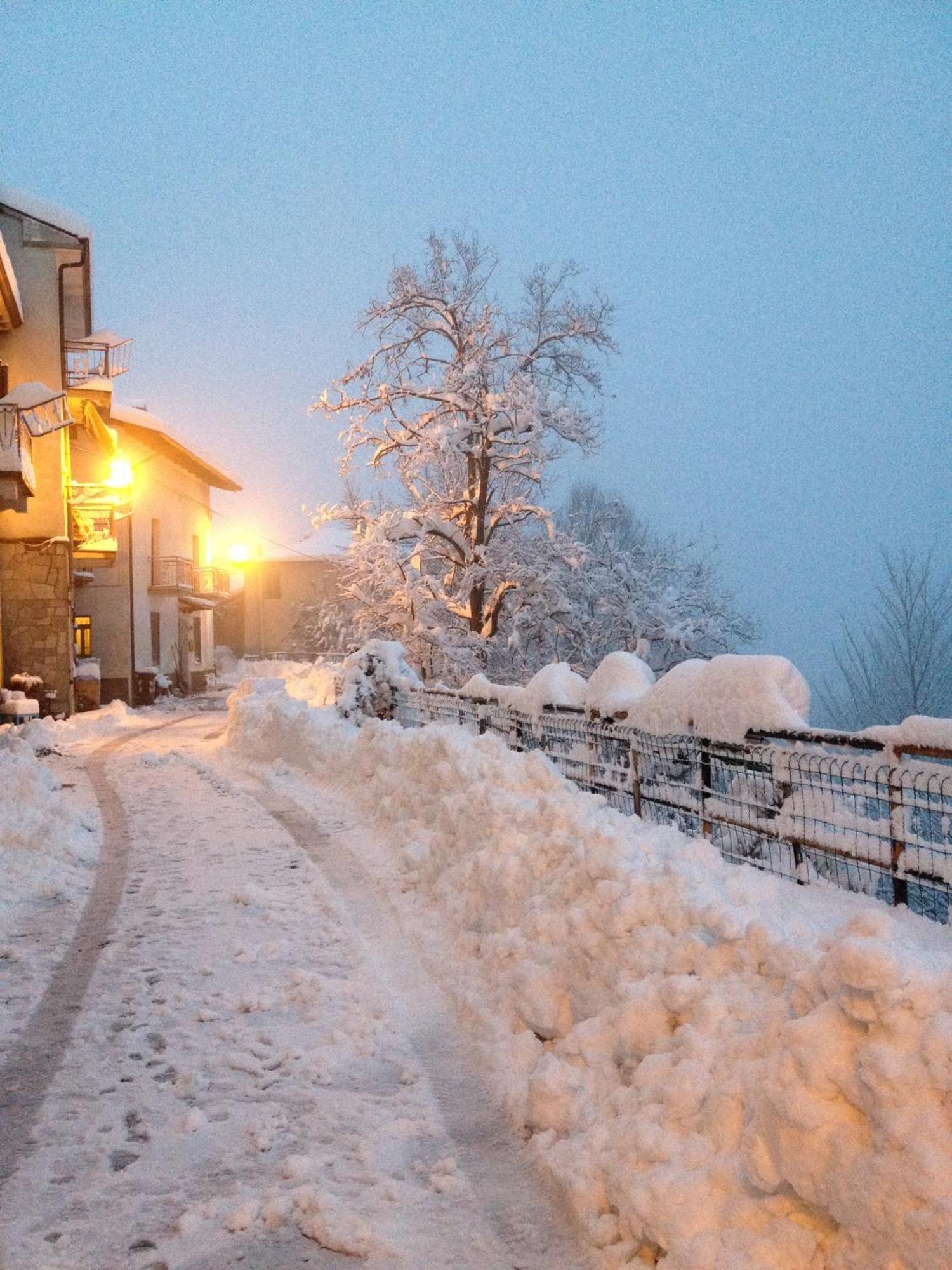 Monferrato Bed&Bike Hotel Murisengo Bagian luar foto